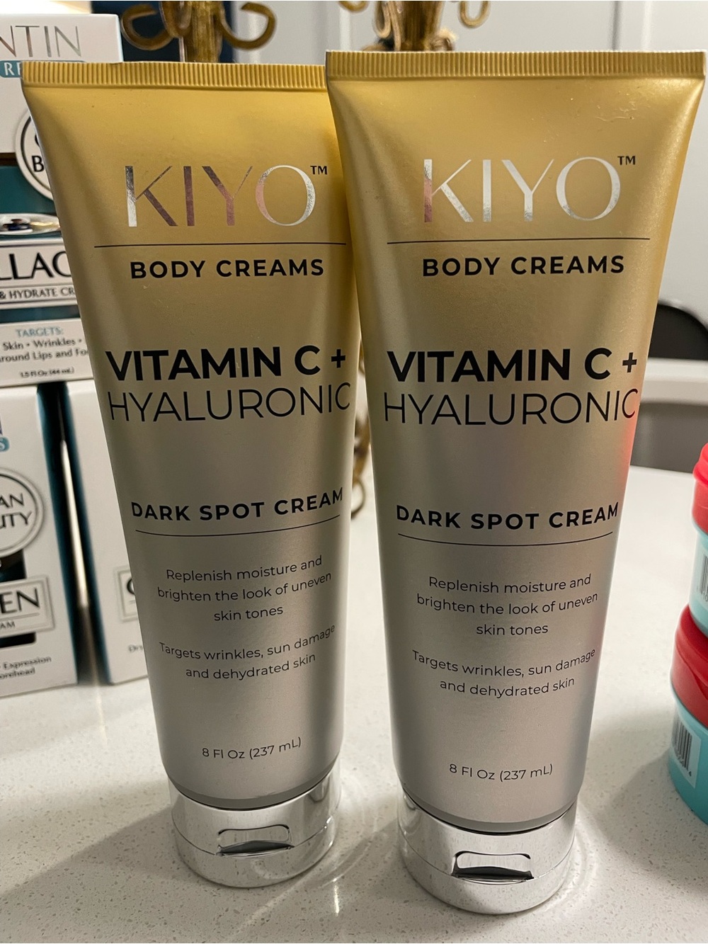 Vitamin C + Hyaluronic Dark Spot Cream – Gold
